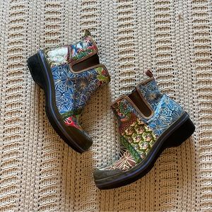 Dansko boots size 39